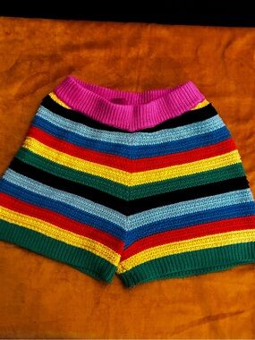 High-Waist Striped Crochet Knit Shorts - Multicolor